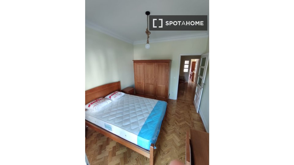 Double room Lisbon, 6 beds, 165m² — photo 16