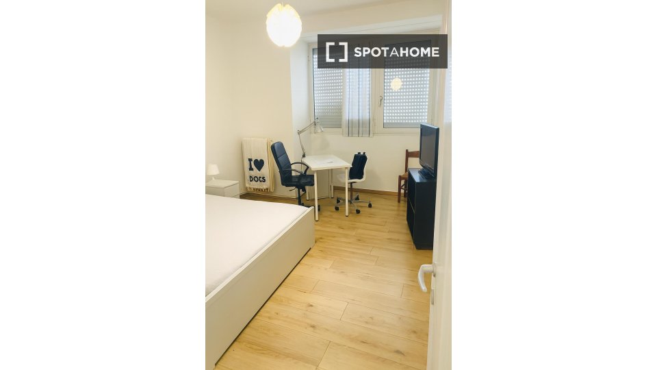 Double room Milan, 3 beds — photo 8