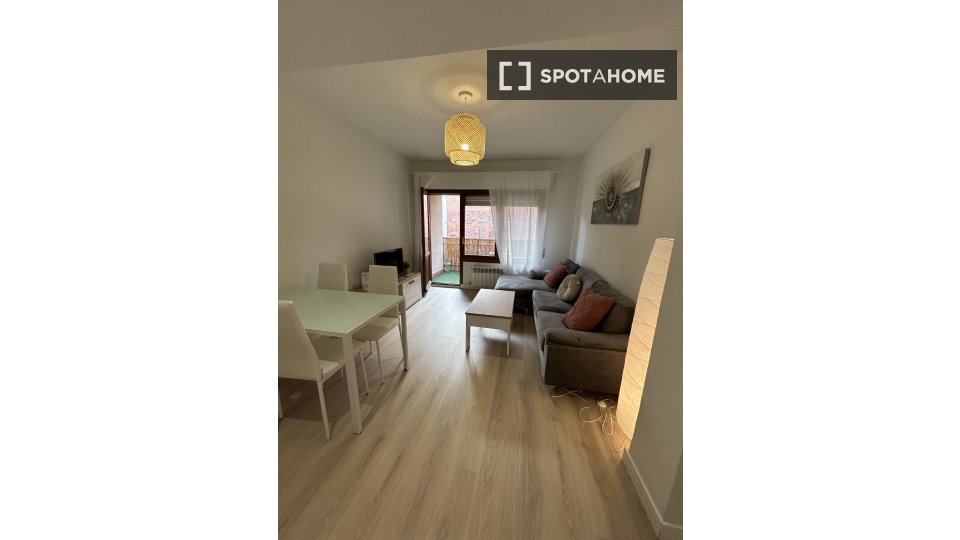 Double room Madrid, 3 beds — photo 3