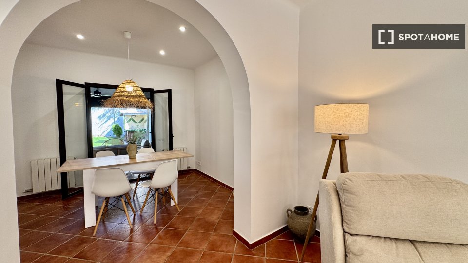 Apartment Barcelona, 5 beds, 200m² — photo 9