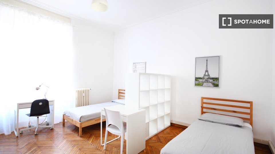 Double room Milan, 7 beds, 178m² — photo 10