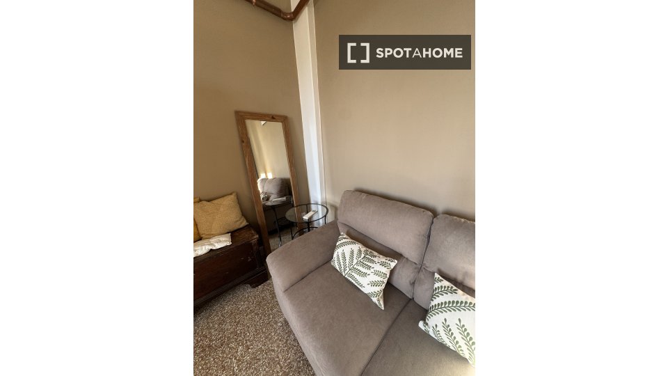 Apartment Florence, 2 beds, 65m² — photo 15