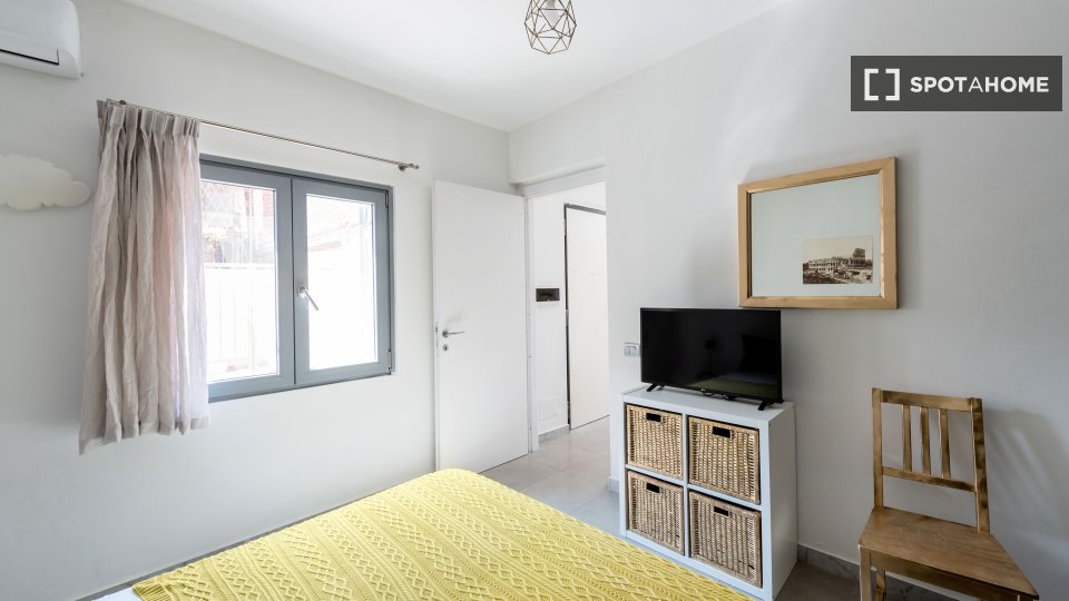 Apartment Rome, 2 beds, 65m² — photo 3