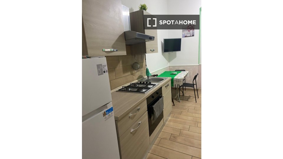 Apartment mono Naples — photo 4