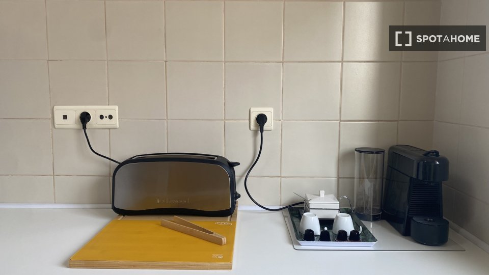Apartment mono Lisbon, 67m² — photo 13