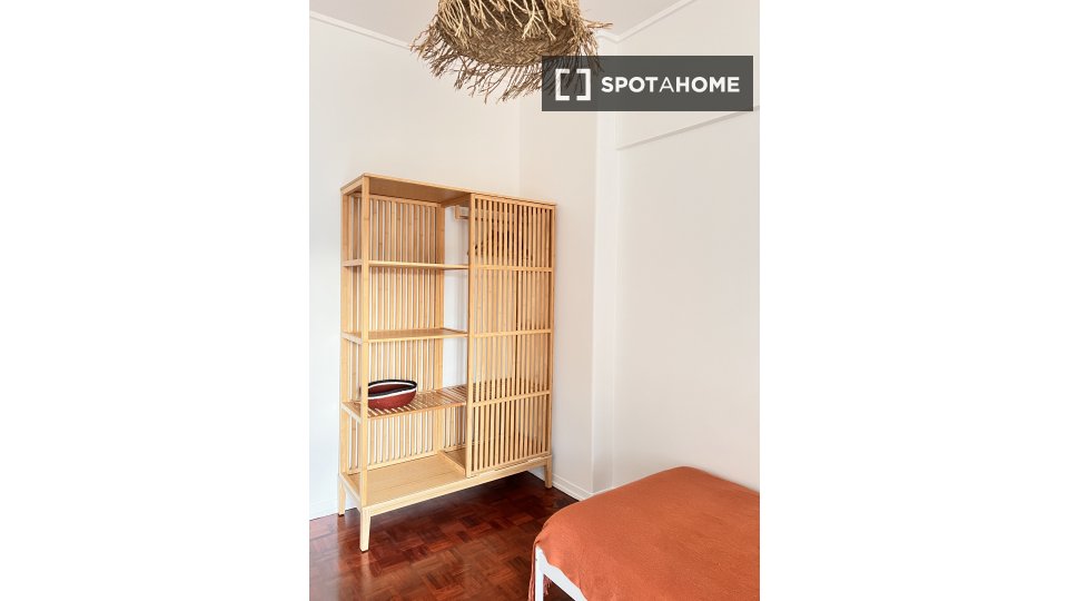 Double room Lisbon, 6 beds — photo 7