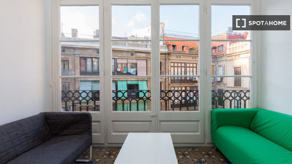 Double room Barcelona, 9 beds, 175m² — photo 16