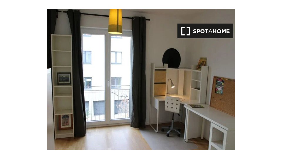 Apartment Berlin, 6 beds — photo 18