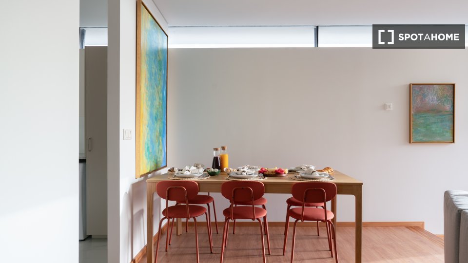 Apartment Porto, 2 beds, 55m² — photo 13