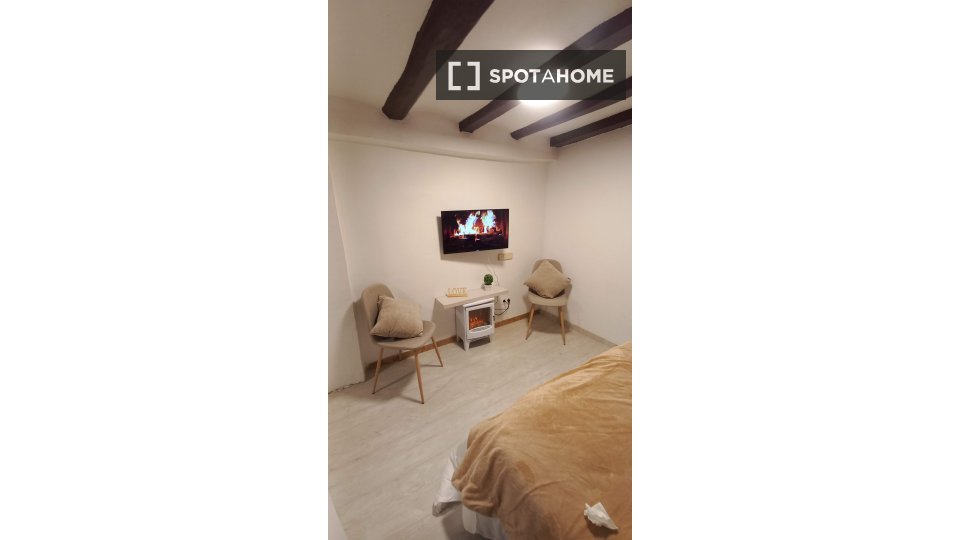 Apartment mono Barcelona, 60m² — photo 3