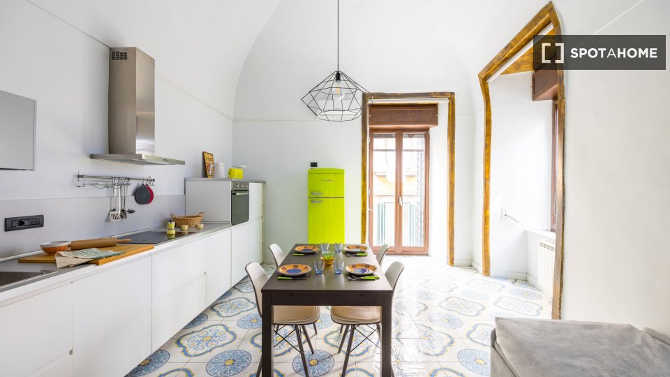 Apartment Naples, 1 bed — photo 16