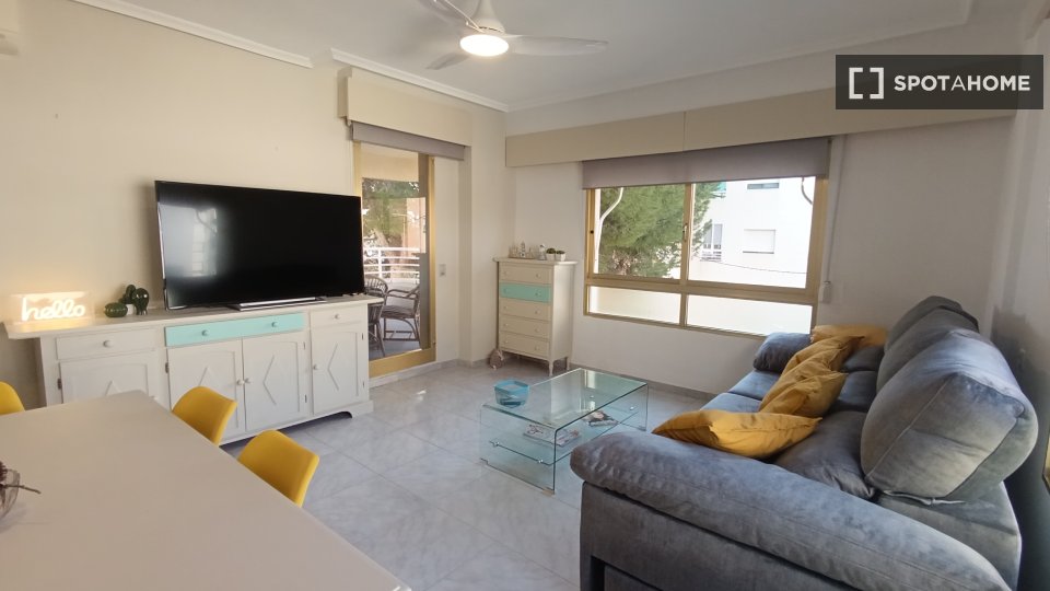 Apartment Alicante, 3 beds, 77m² — photo 12