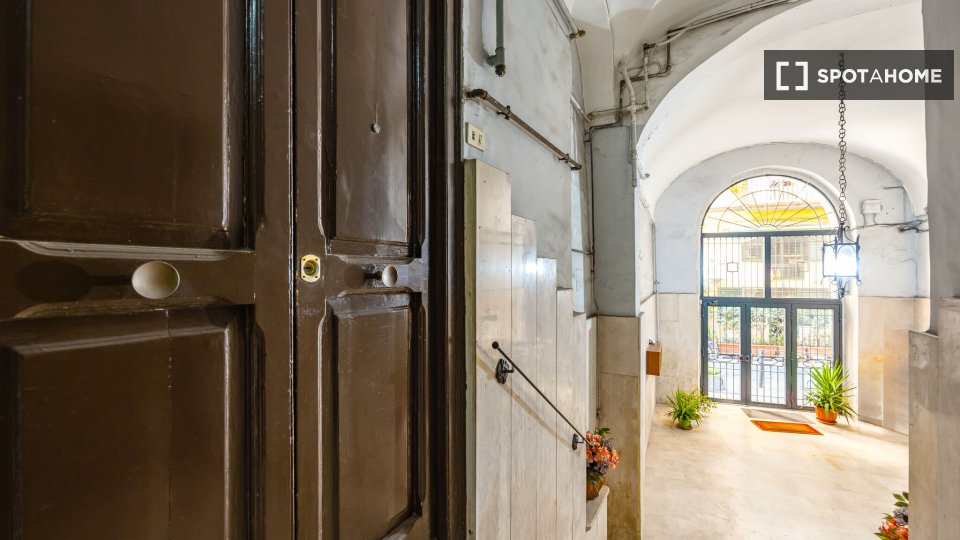 Apartment Naples, 2 beds, 130m² — photo 2