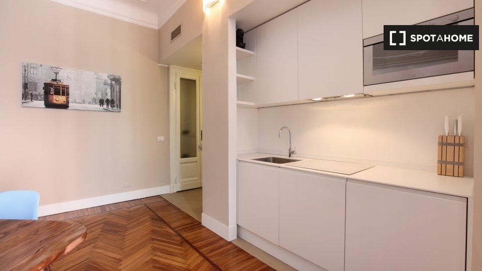 Apartment Milan, 1 bed, 75m² — photo 9