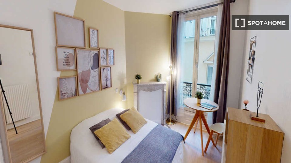Double room Paris, 4 beds, 100m² — photo 4