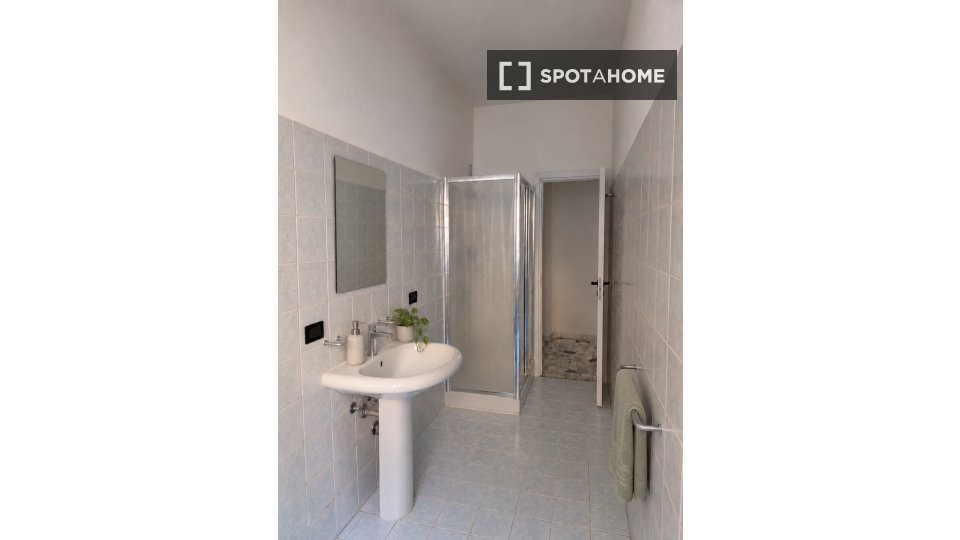 Double room Milan, 2 beds, 80m² — photo 2