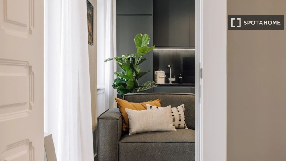 Apartment Lisbon, 1 bed — photo 18