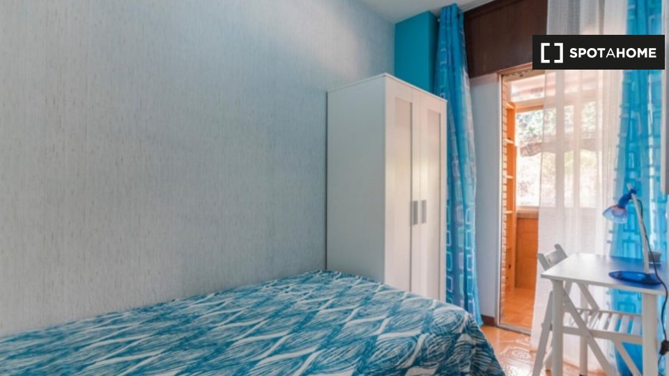 Double room Alcala_De_Henares, 5 beds, 125m² — photo 3