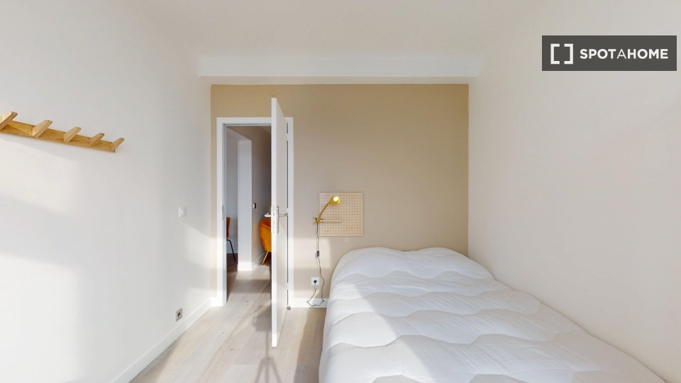 Double room Paris, 14 beds — photo 12