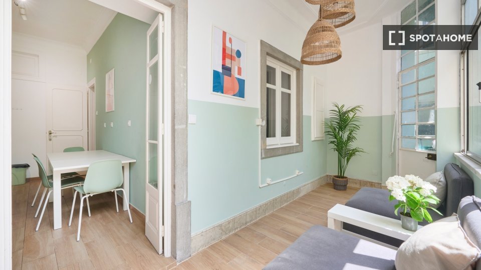 Double room Lisbon, 10 beds — photo 30