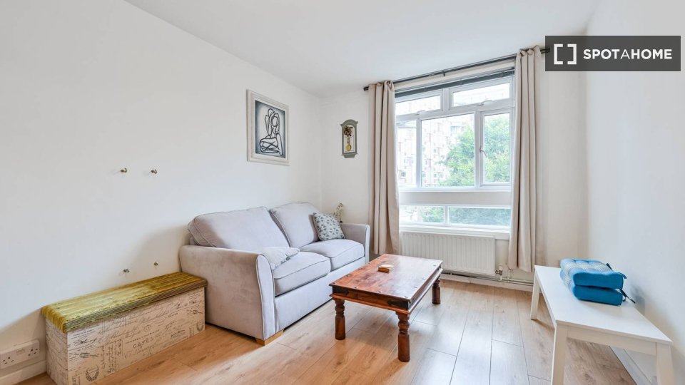 Apartment London, 1 bed, 45m² — photo 3