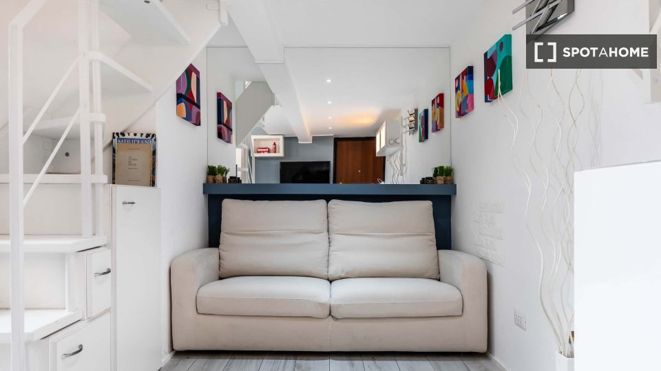 Apartment Milan, 1 bed, 42m² — photo 4
