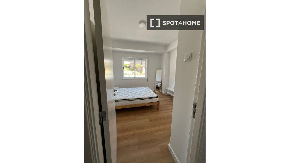 Double room Porto, 4 beds, 120m² — photo 11