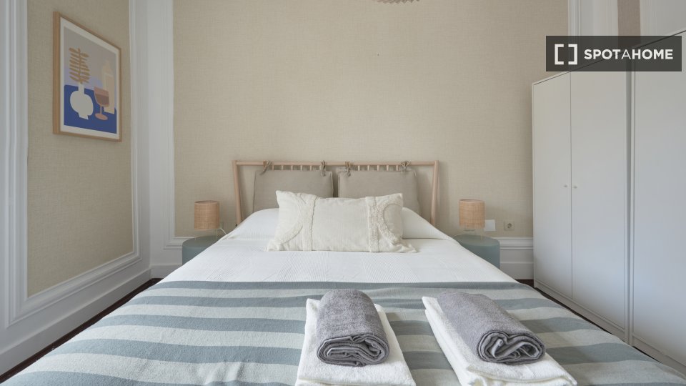 Double room Lisbon, 11 beds — photo 7