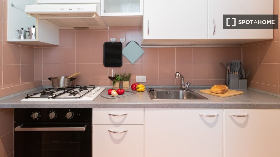 Apartment Milan, 1 bed, 70m² — photo 12