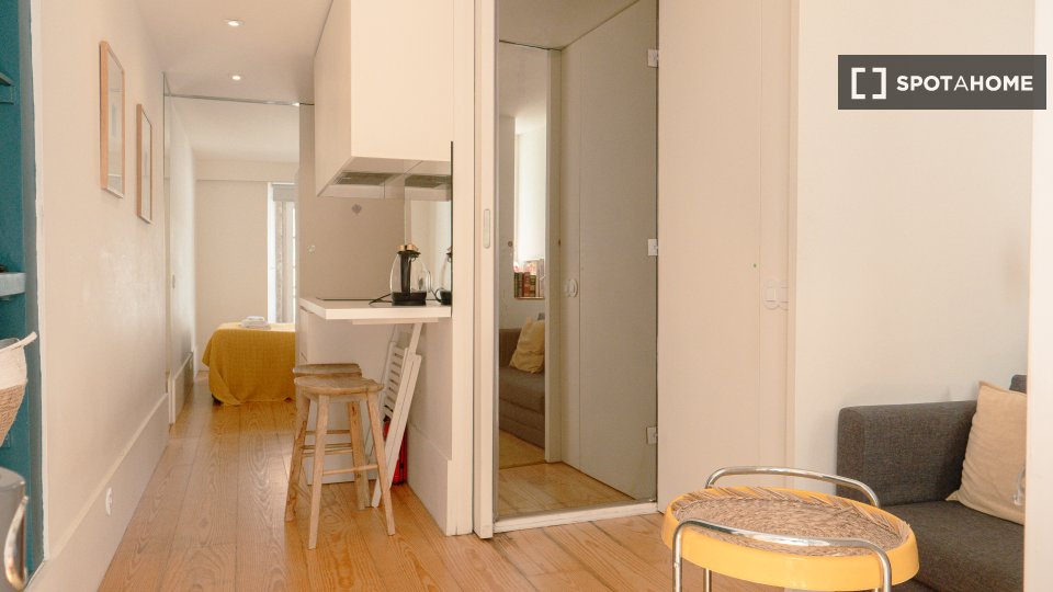 Apartment Lisbon, 1 bed, 78m² — photo 14