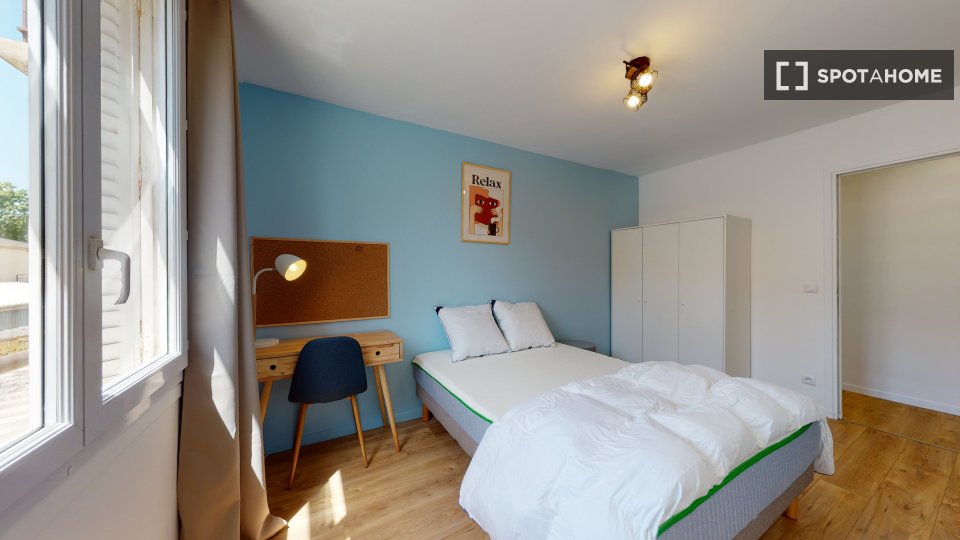 Double room Paris, 4 beds — photo 13