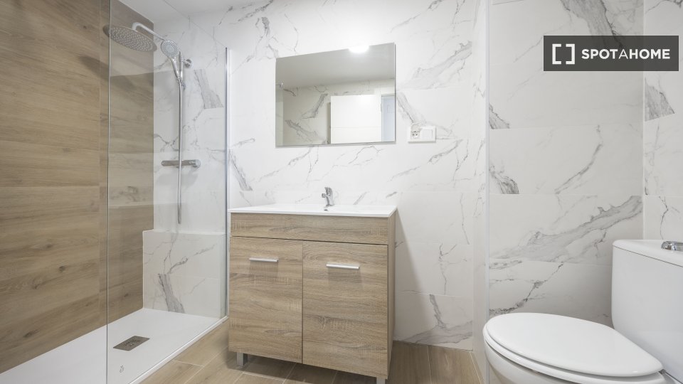 Chambre double Valence, 5 chambres, 100m² — photo 5
