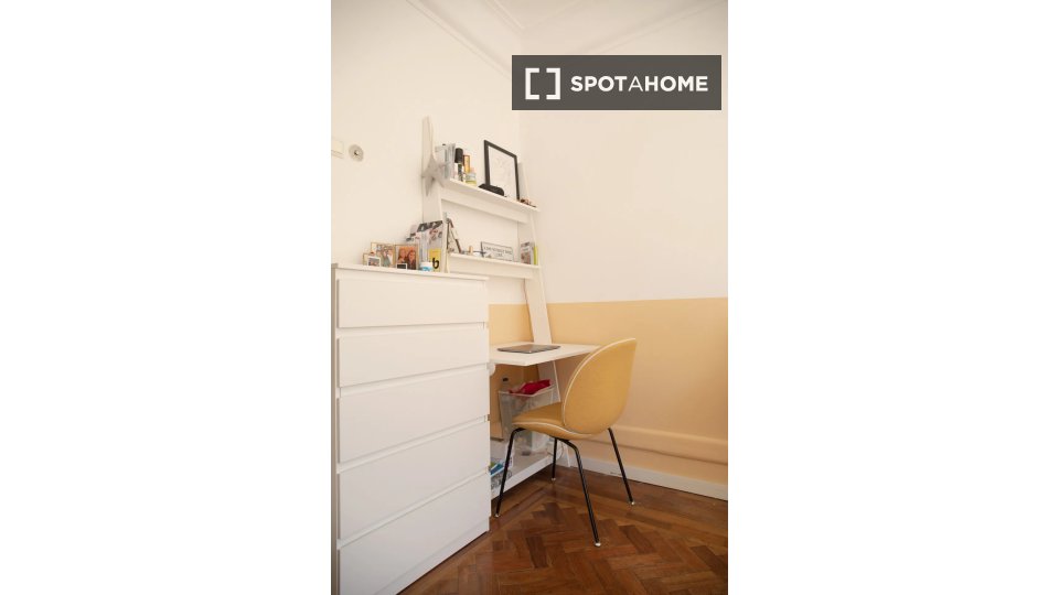 Double room Lisbon, 7 beds — photo 3