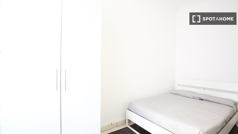Double room Milan, 7 beds, 178m² — photo 19