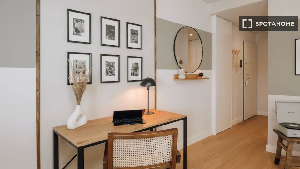 Apartment Lisbon, 1 bed — photo 10