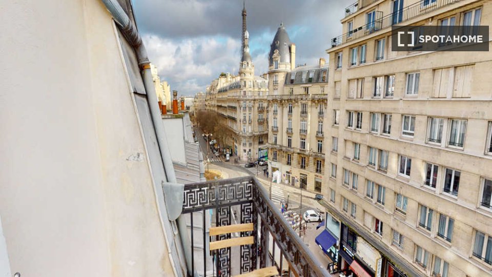 Double room Paris, 9 beds, 160m² — photo 9