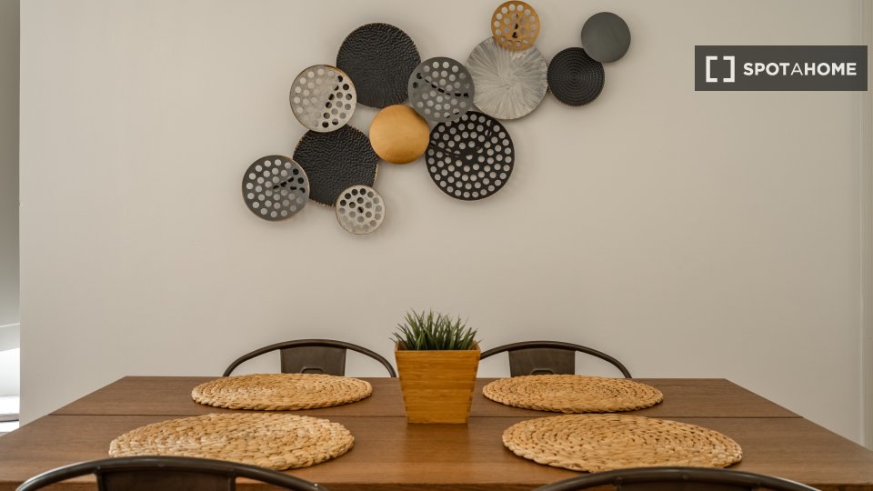 Apartment mono Lisbon, 52m² — photo 2