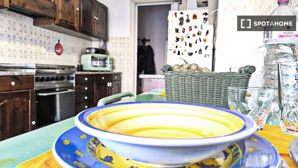 Double room Milan, 2 beds, 75m² — photo 12