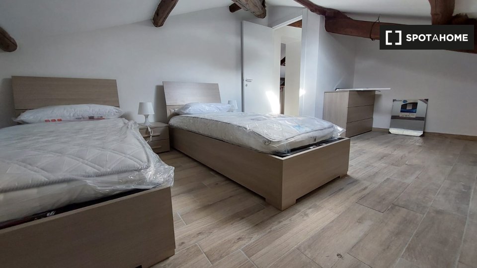 Apartment Rome, 2 beds — photo 15