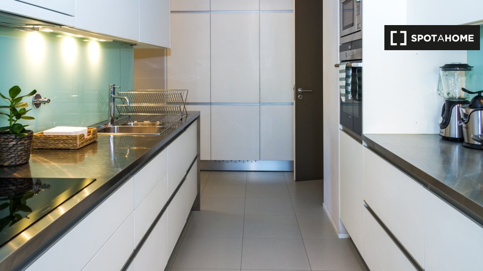 Apartment Porto, 3 beds, 100m² — photo 15