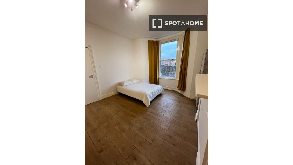 Double room London, 7 beds — photo 23