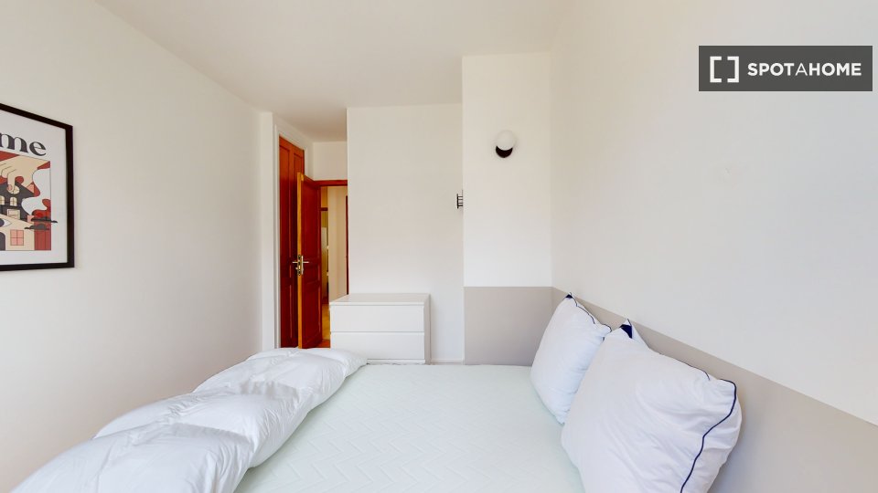 Double room Lyon, 15 beds — photo 3