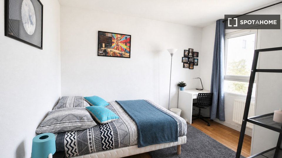 Chambre double Paris, 4 chambres — photo 35