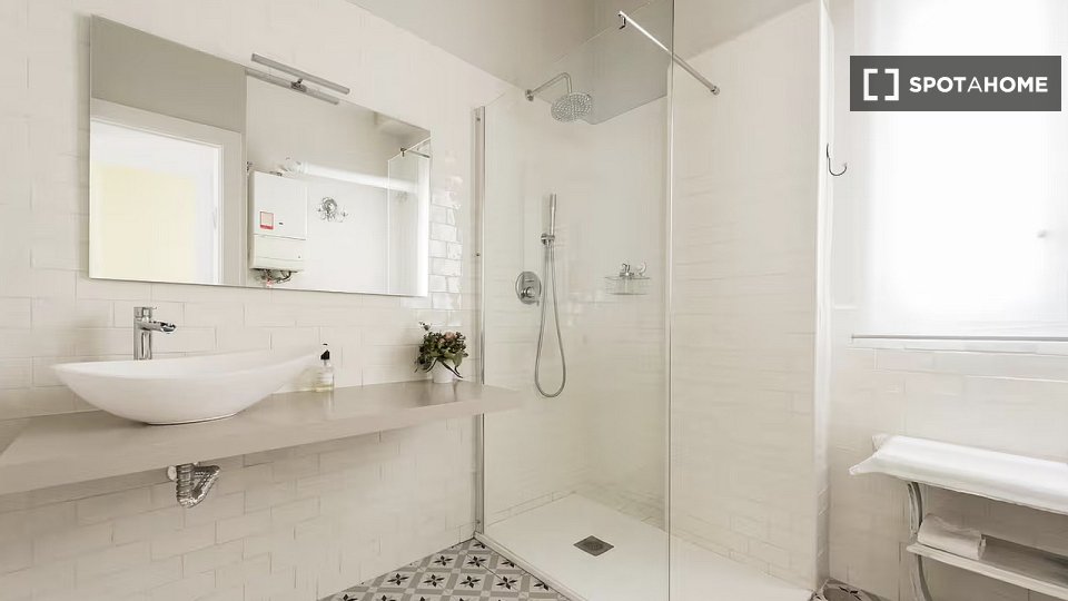 Apartment Madrid, 1 bed, 55m² — photo 39