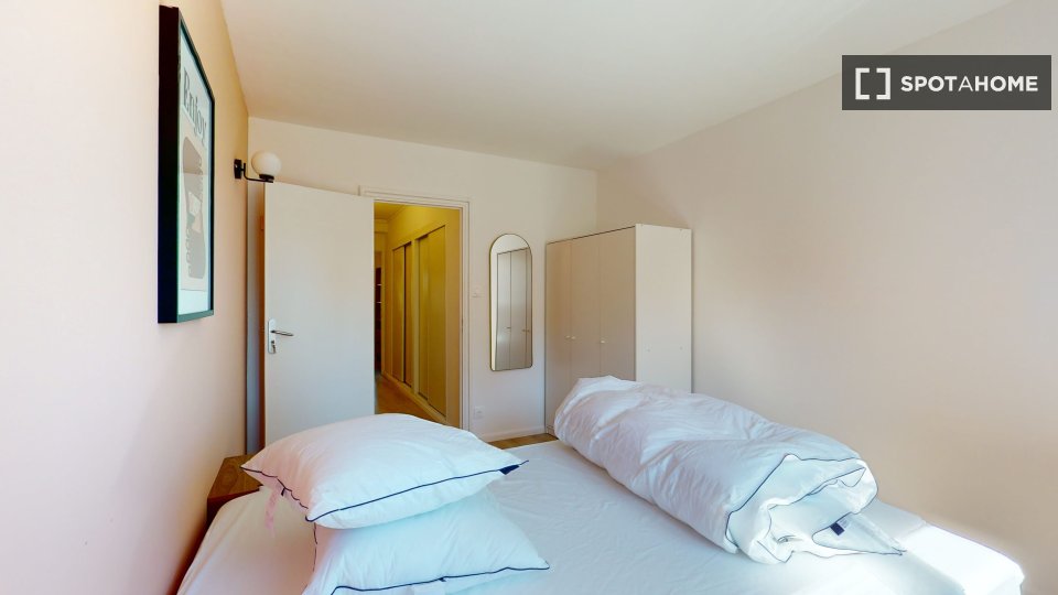 Double room Marseille, 9 beds — photo 3