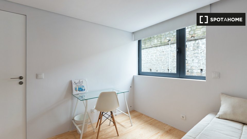 Double room Porto, 9 beds — photo 2