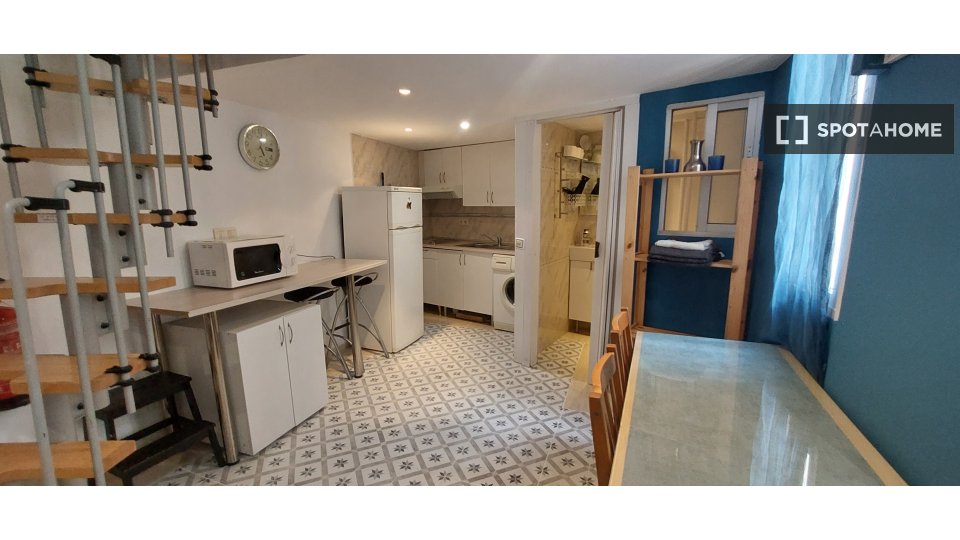Apartment Madrid, 2 beds — photo 10