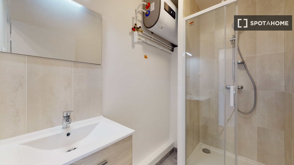 Double room Paris, 12 beds — photo 16