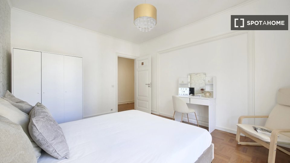Double room Lisbon, 7 beds — photo 14