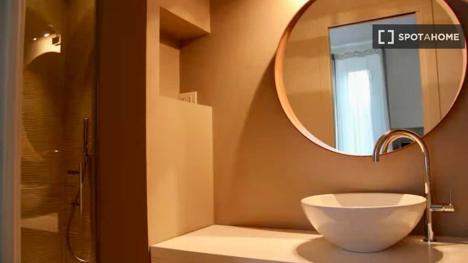 Apartment Milan, 1 bed, 50m² — photo 2